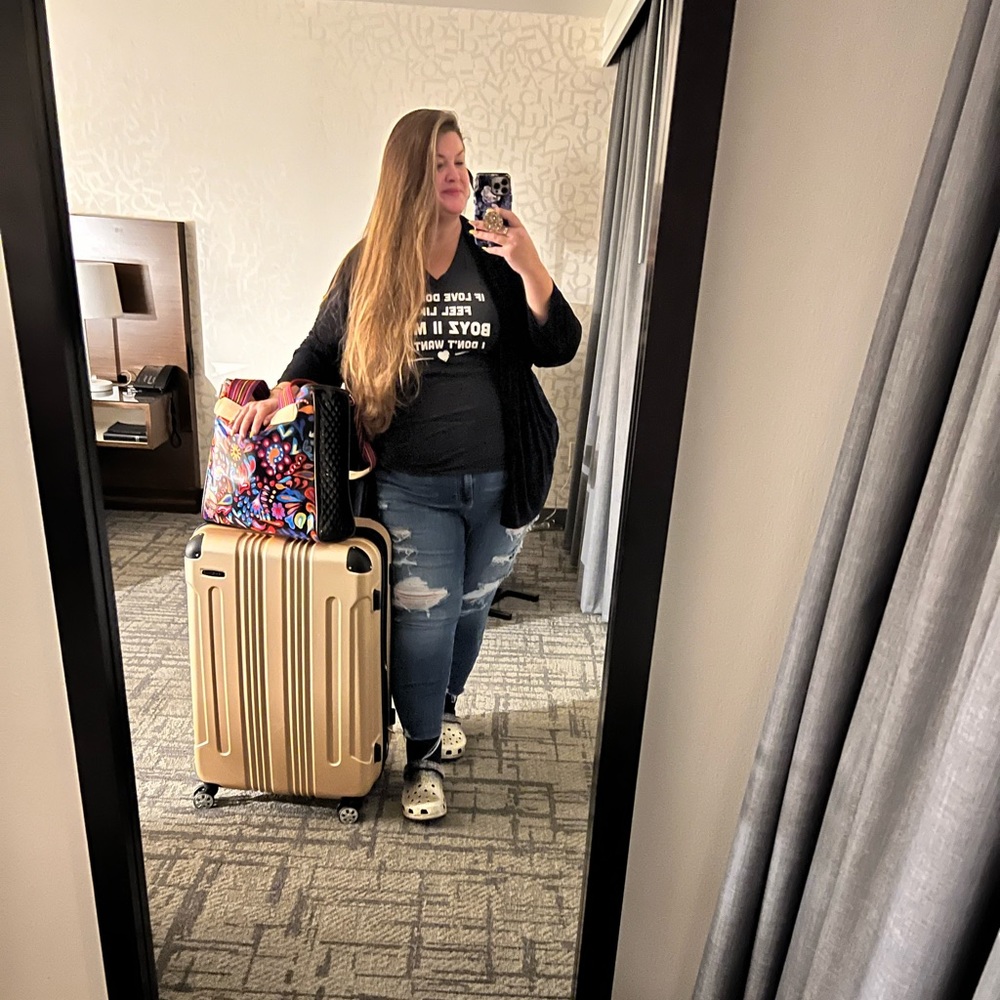 Meet your Posher, Randi